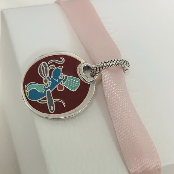 Pandora Disney International Food Festival Charm - Picture 1 of 6